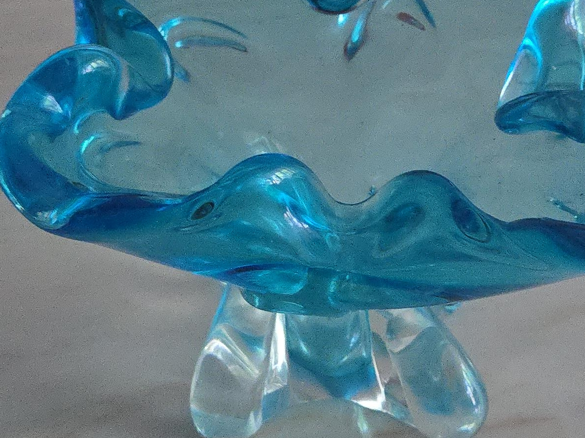 Blue Glass Decorative Bowl thumbnail