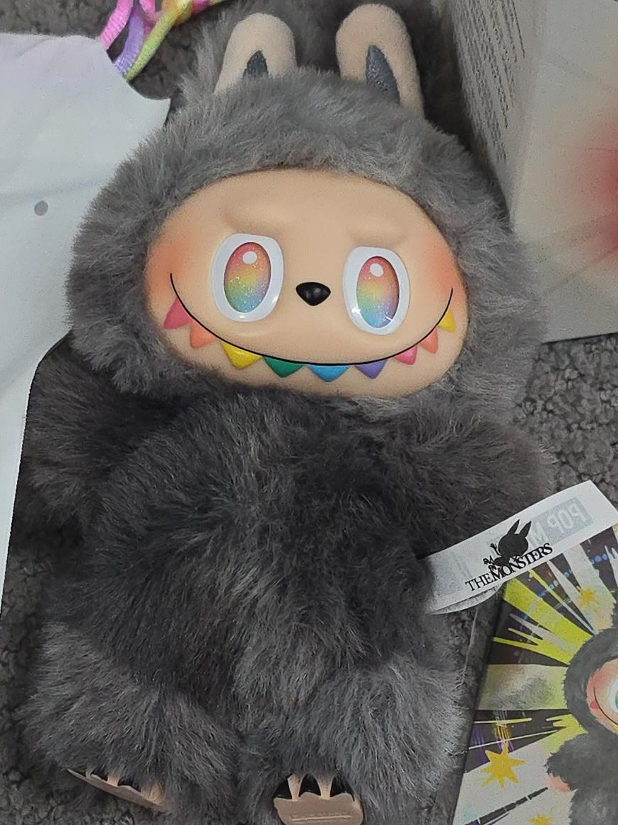 POP MART THE MONSTERS Big into Energy Series Plush thumbnail