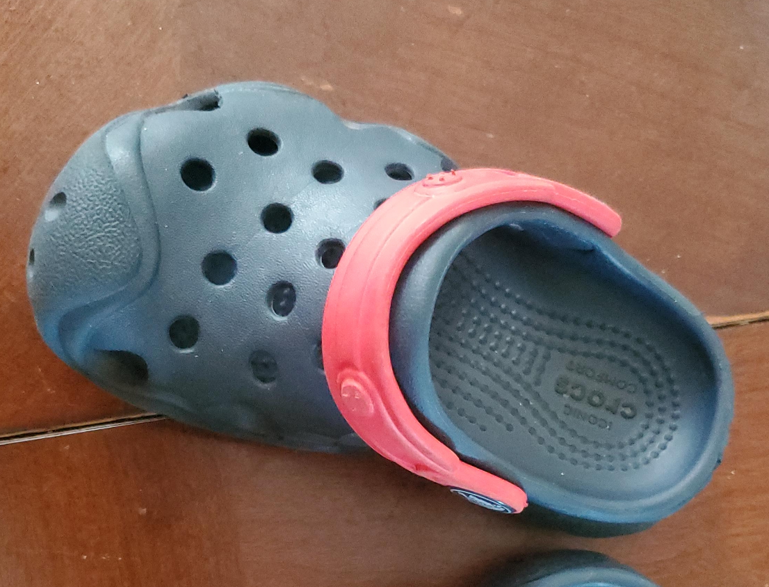 Crocs Comfort Clog thumbnail