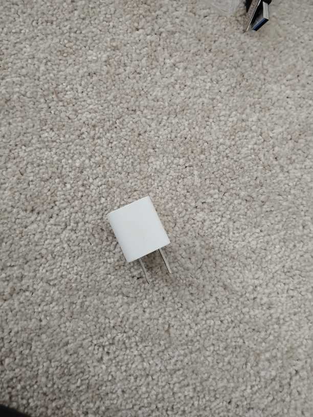 Apple USB Power Adapter image indicator(1)