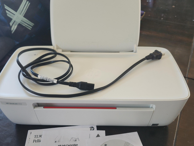 HP Deskjet 1112 Printer thumbnail