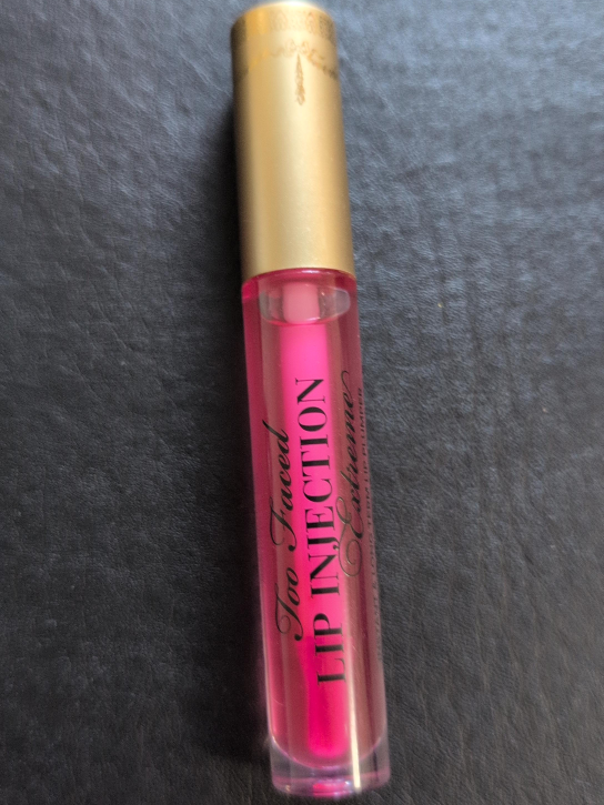 Too Faced Lip Injection Extreme Lip Plumper thumbnail