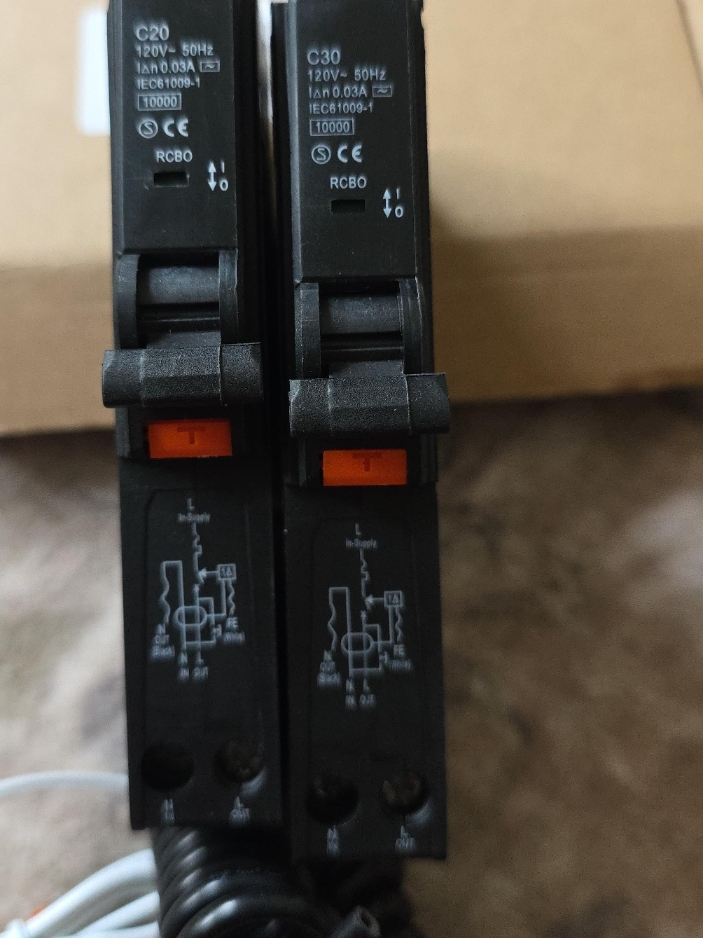 C20 and C30 RCBO 120V~ 50Hz