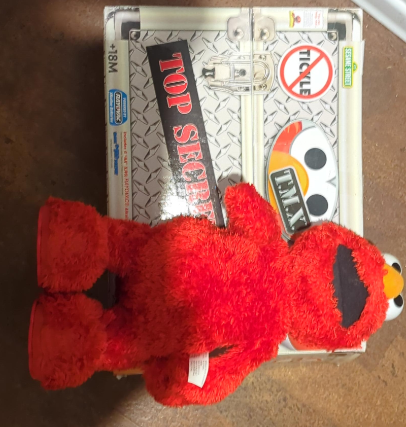 Sesame Street T.M.X. Tickle Me Elmo