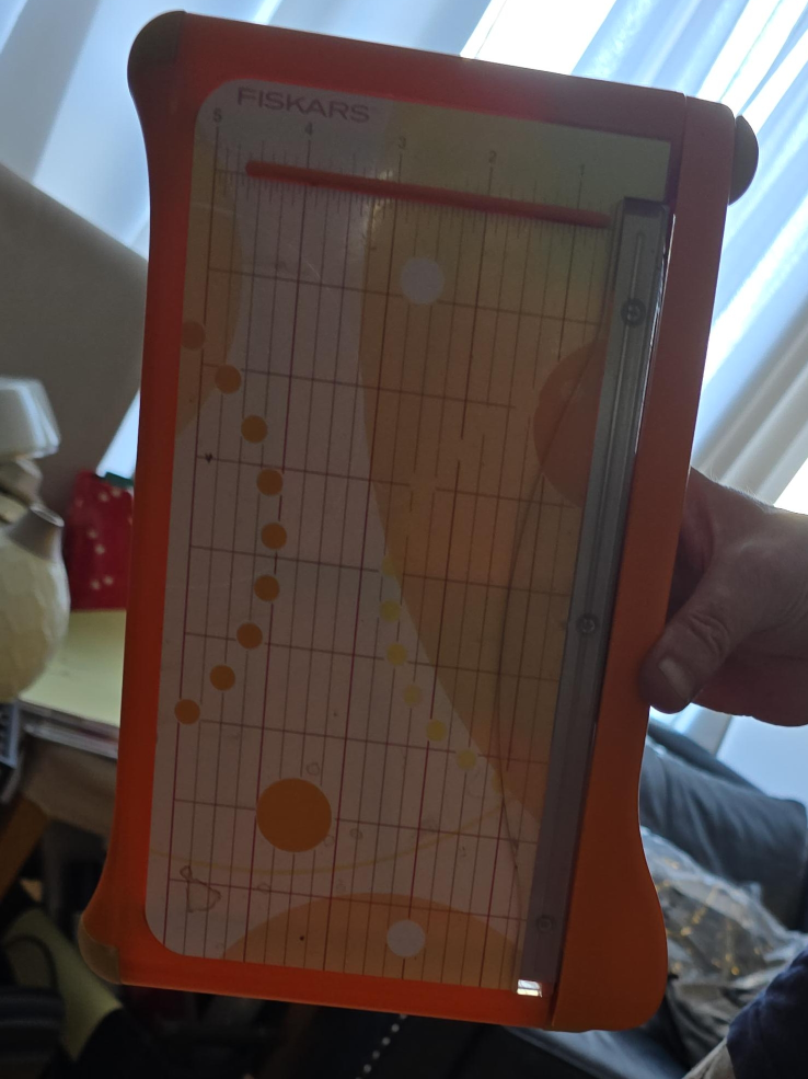 Fiskars Paper Trimmer thumbnail