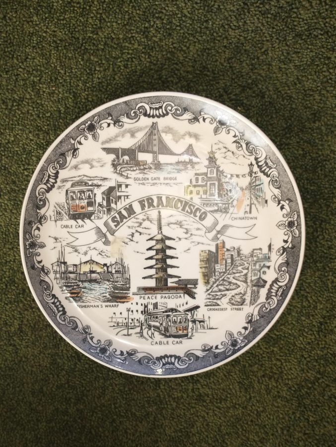 Two Vintage San Francisco Souvenir Plates image indicator(2)