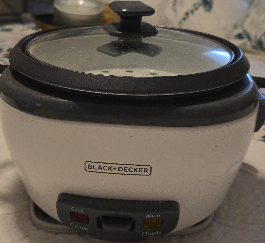 Black+Decker Rice Cooker thumbnail