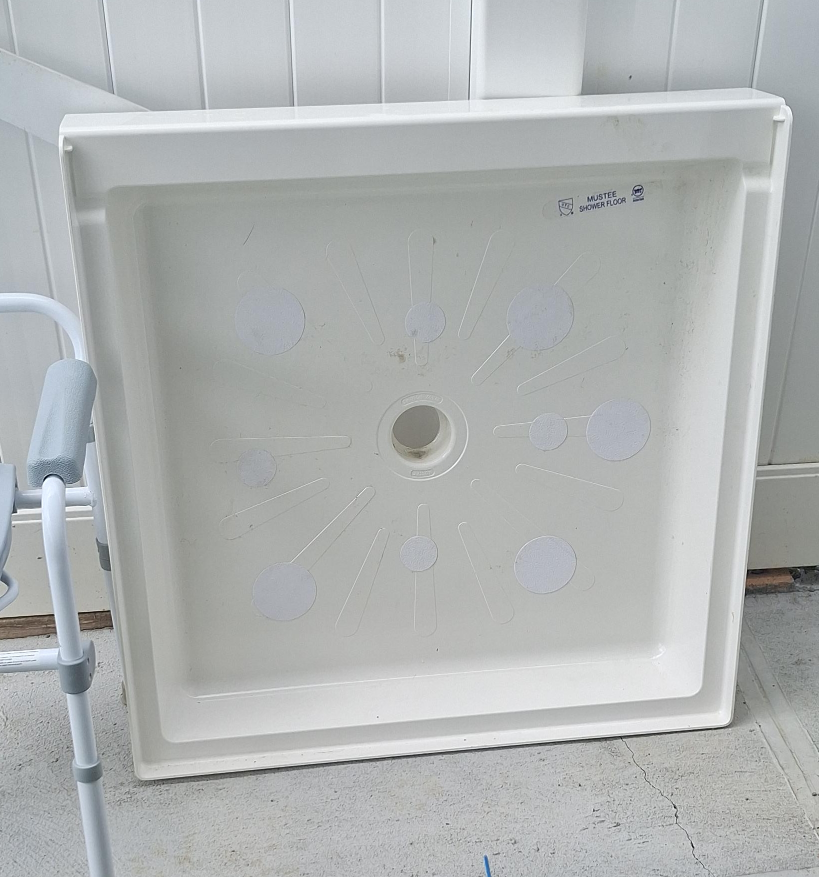 Mustee Shower Floor thumbnail