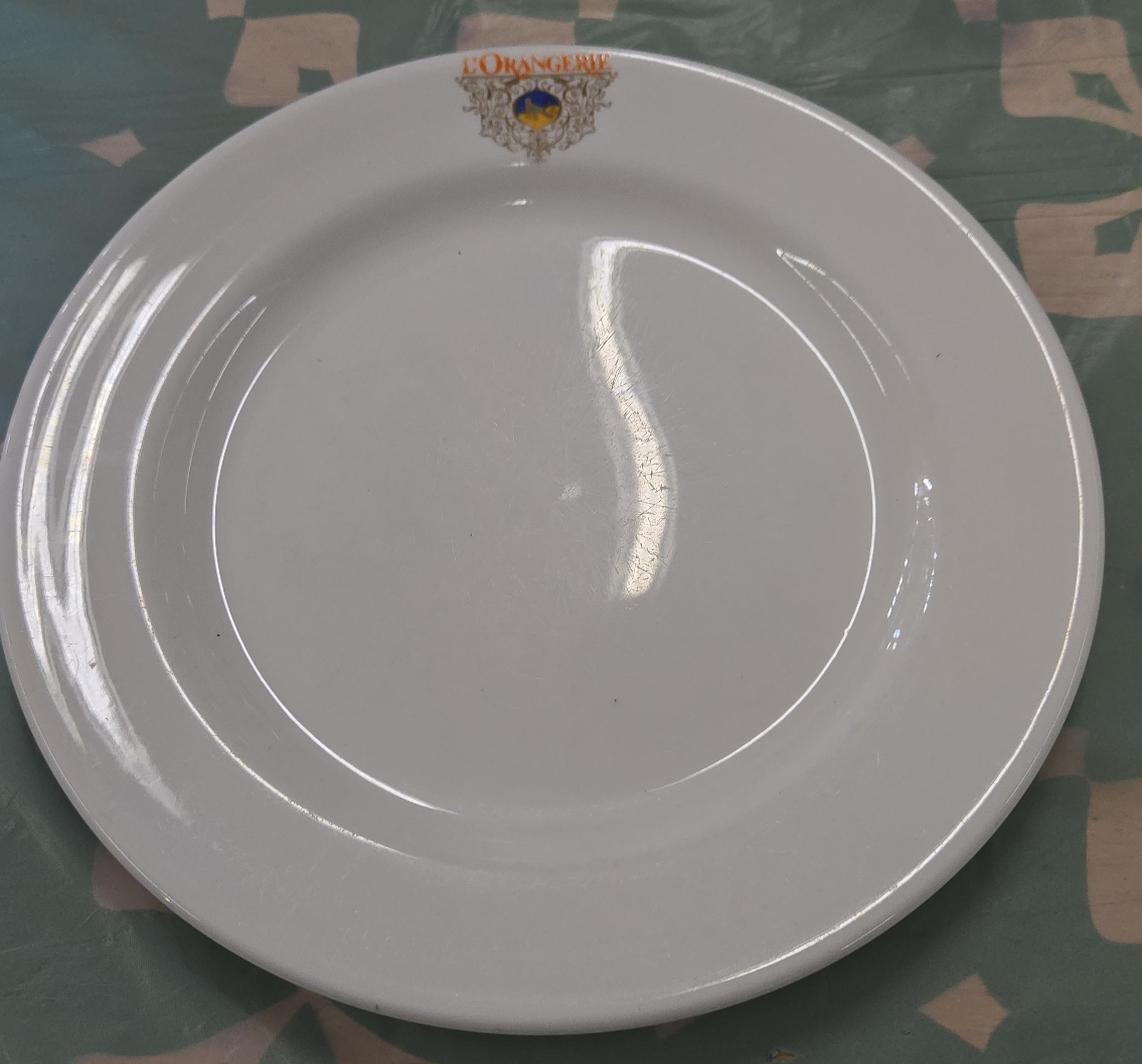 L'Orangerie White Plate thumbnail