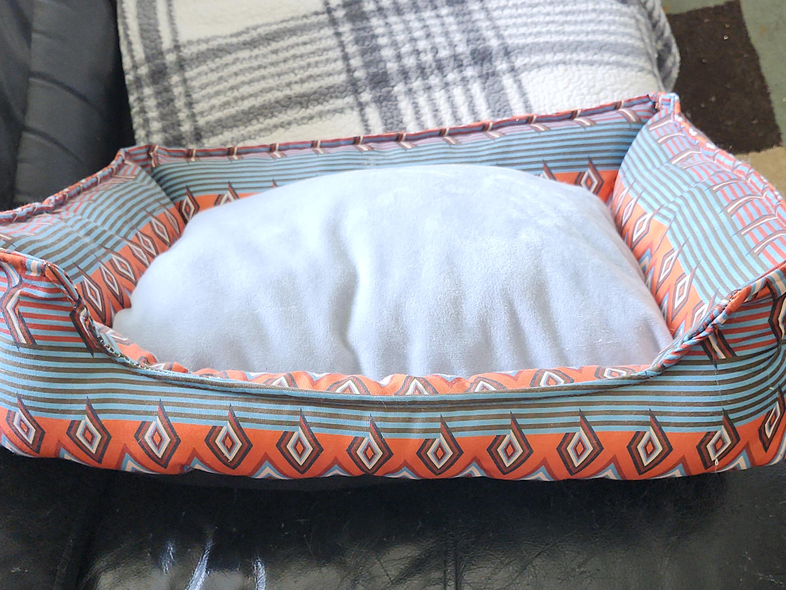 Pet Bed - Patterned thumbnail