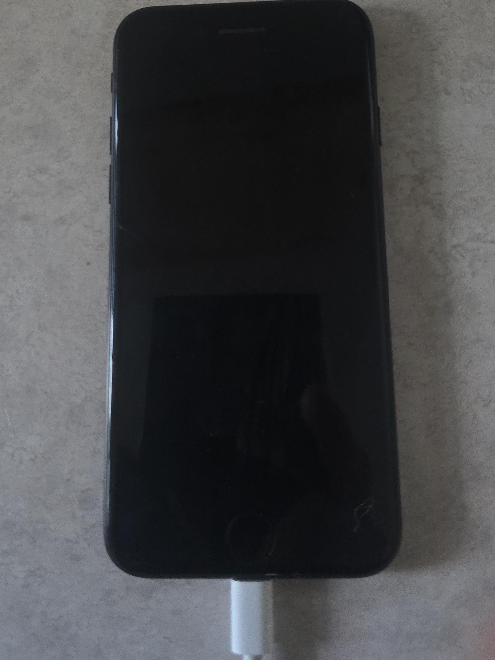 Black iPhone 7