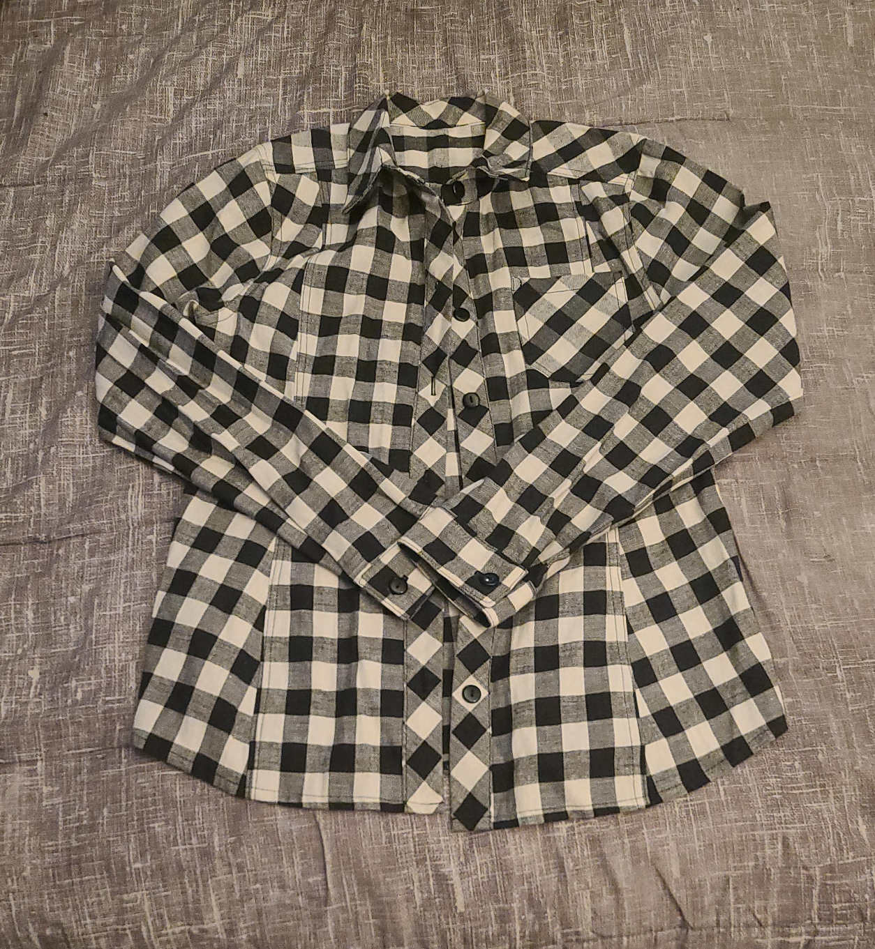 Button-Up Shirt - Black & White