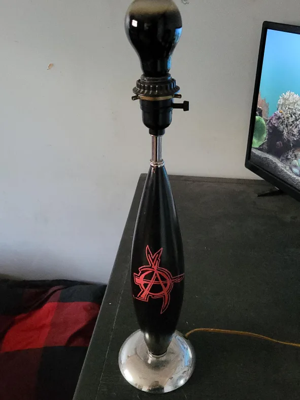 Vintage Black and Silver Lamp