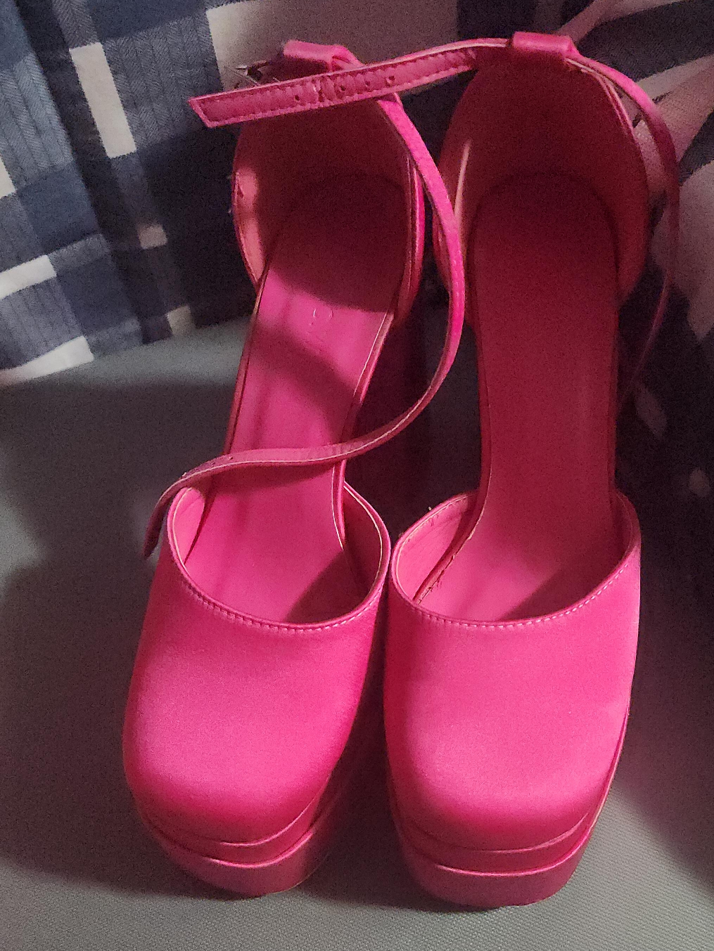 Pink Platform Heels thumbnail