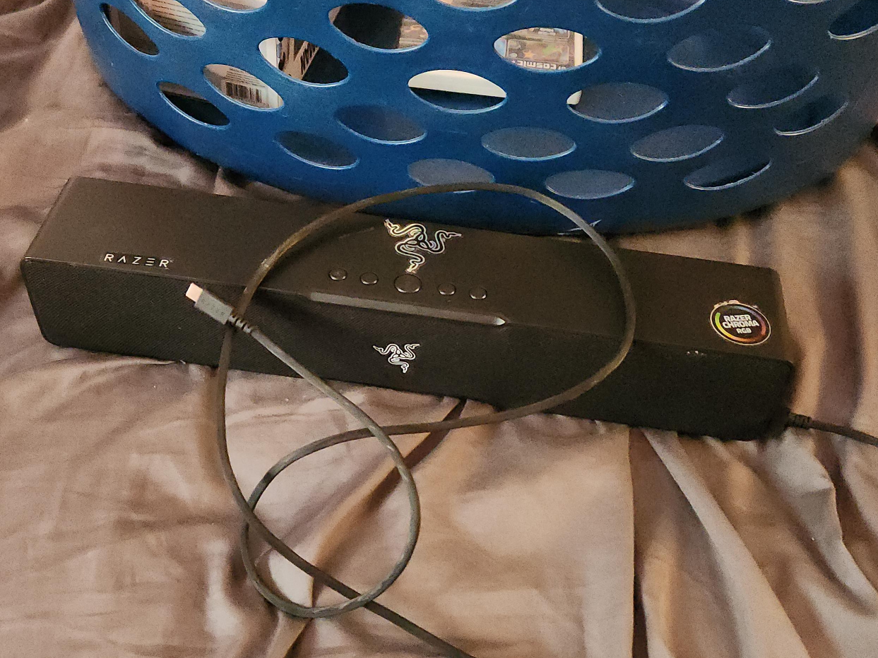 Razer Leviathan V2 X Soundbar (Speaker) thumbnail