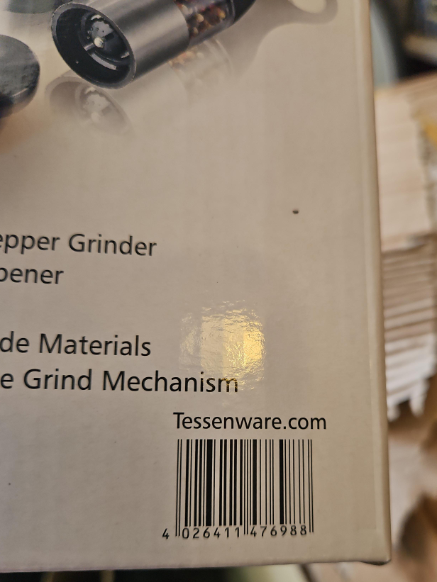 Tessenware Salt & Pepper Grinder - New in Box thumbnail