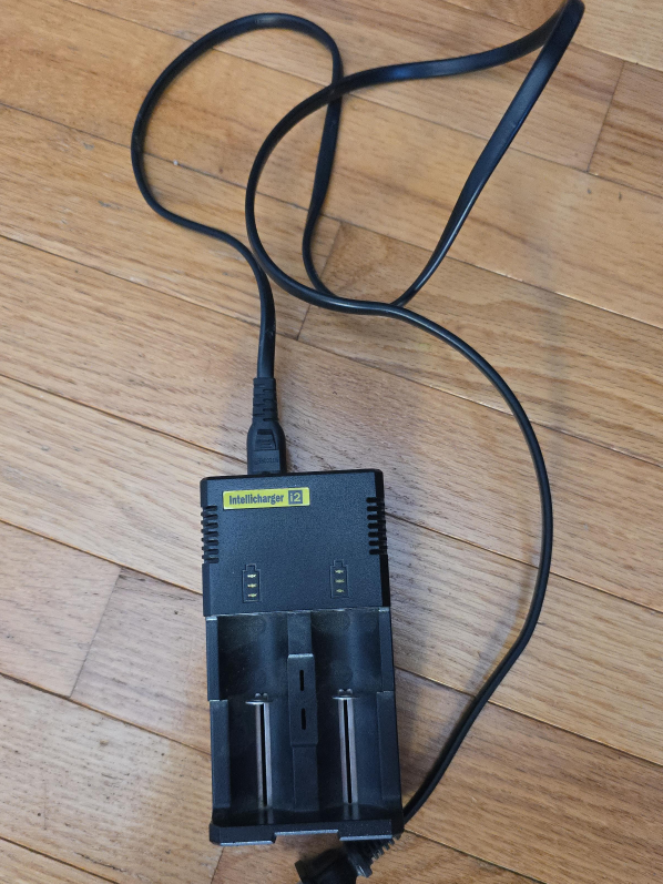Nitecore Intellicharger i2 Battery Charger thumbnail