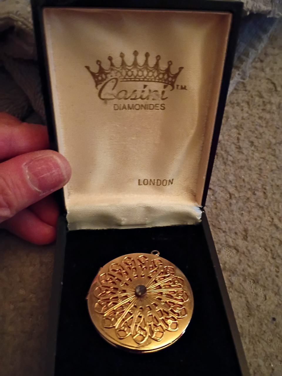Casini Diamondides Gold Tone Locket