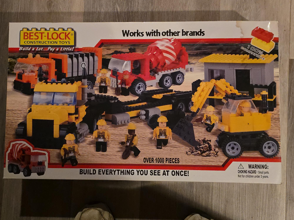 BEST-LOCK Construction Toys - Over 1000 Pieces thumbnail