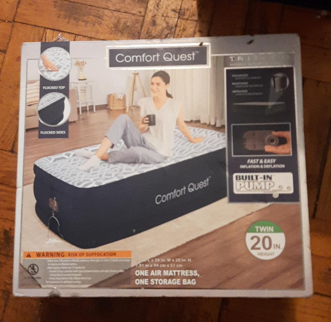 Comfort Quest Twin Air Mattress with Built-in Pump