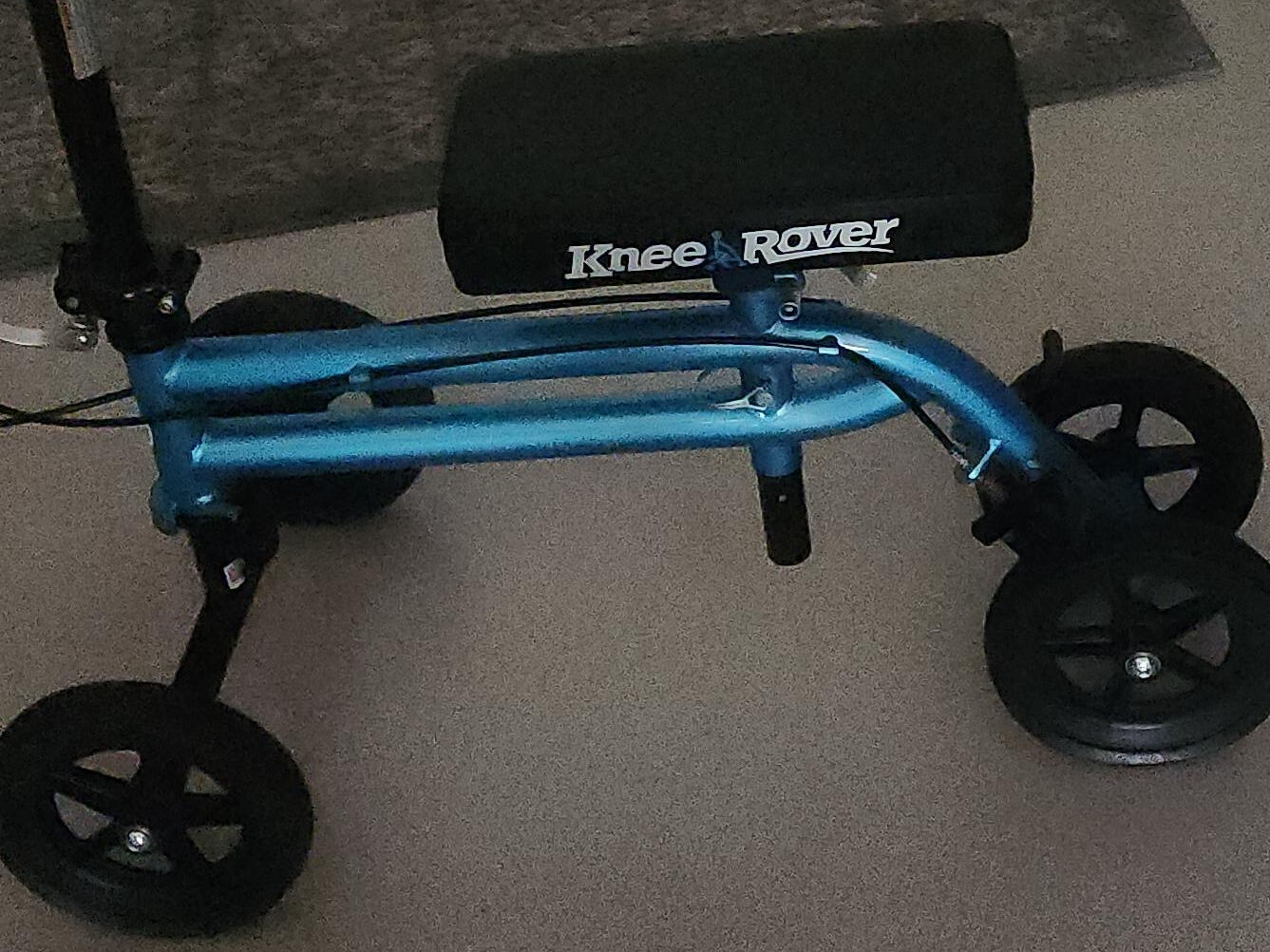 KneeRover Knee Walker - Blue