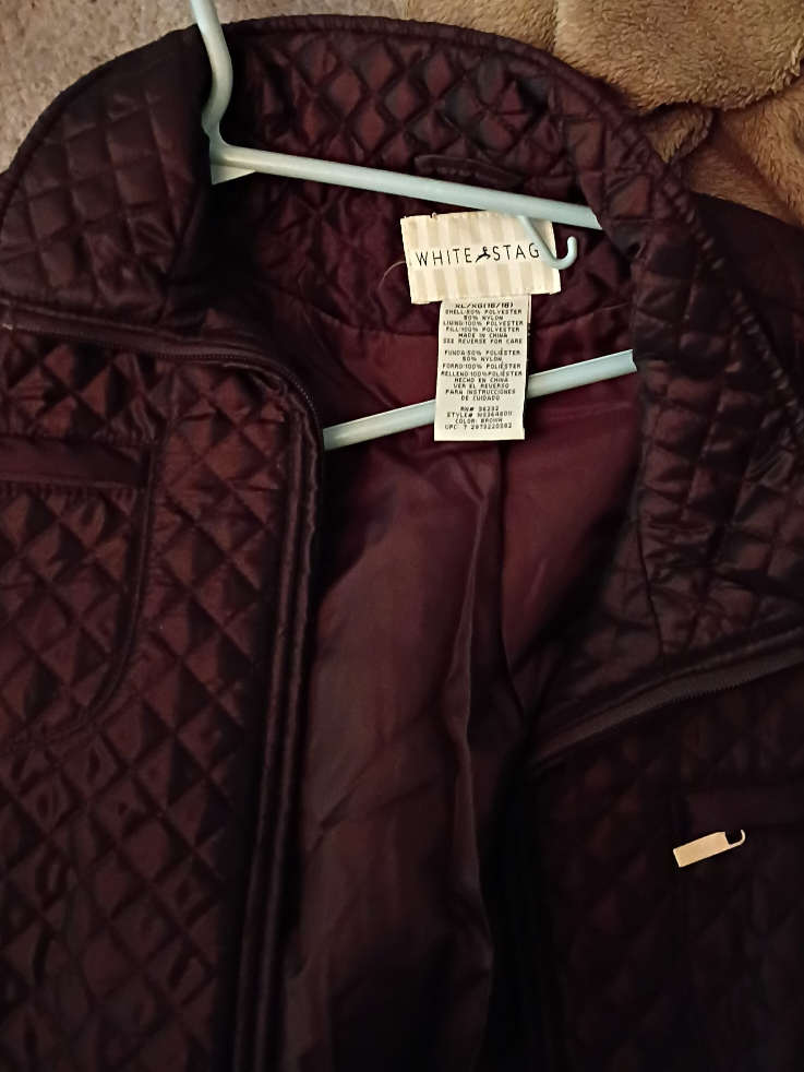 White Stag XL Quilted Jacket thumbnail
