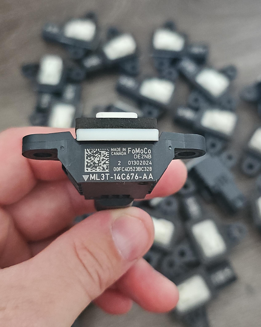 FoMoCo ML3T-14C676-AA Sensor thumbnail