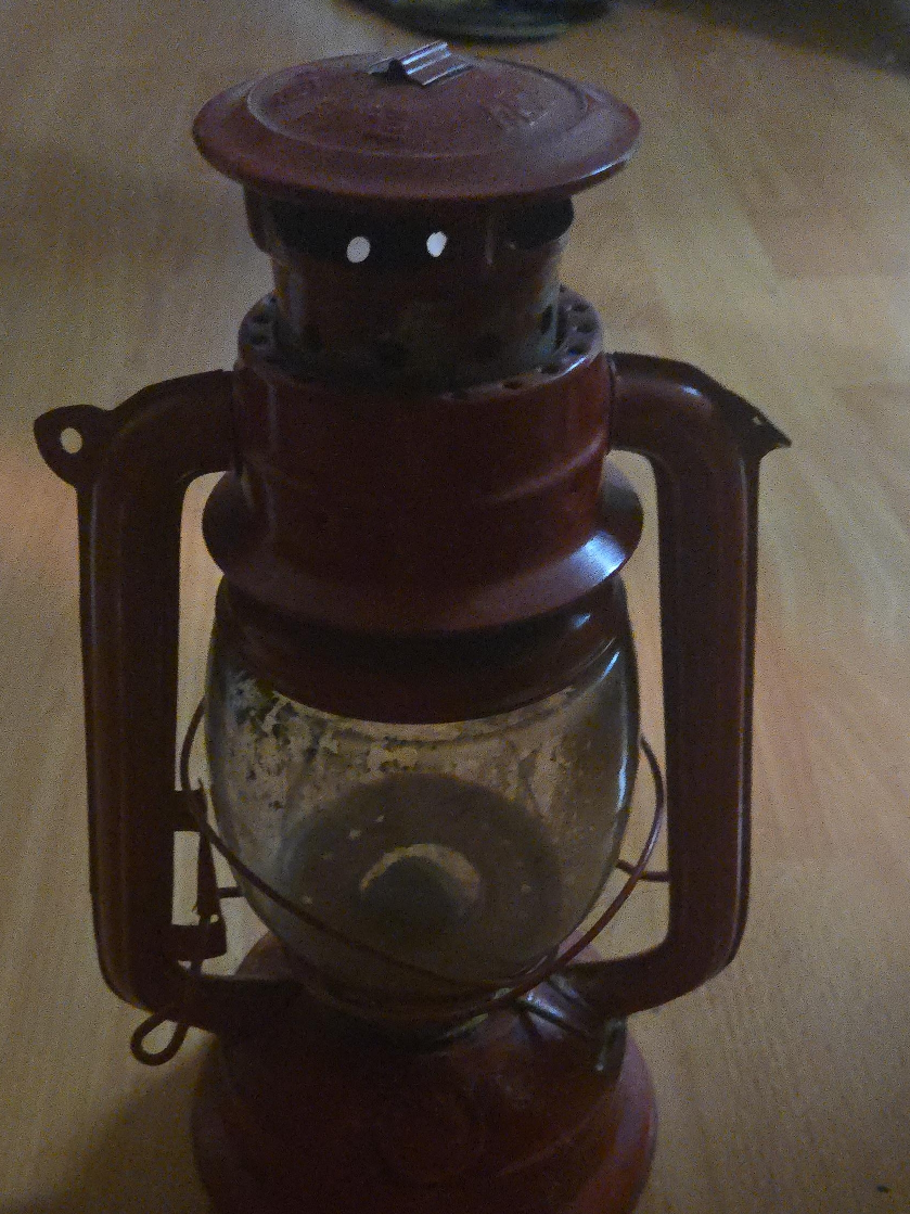 Vintage Red Kerosene Lantern thumbnail