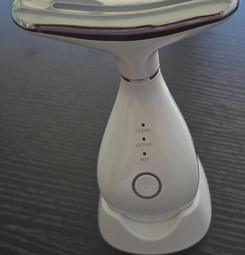 Facial Massager - Clean, Lifting, Hot Modes thumbnail