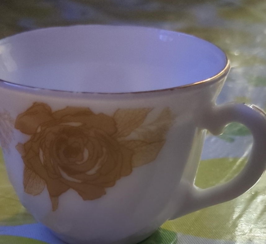 Floral Tea Cup thumbnail