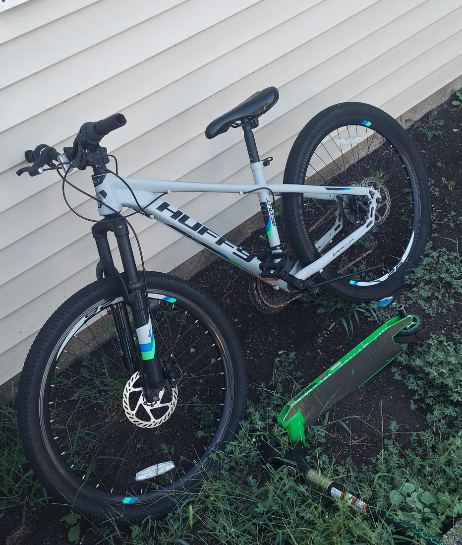 Huffy Scout Mountain Bike thumbnail