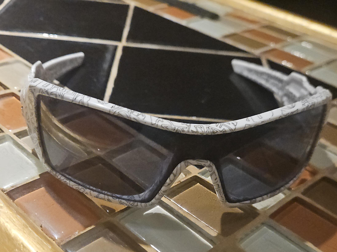 Oakley Fuel Cell Sunglasses - White thumbnail
