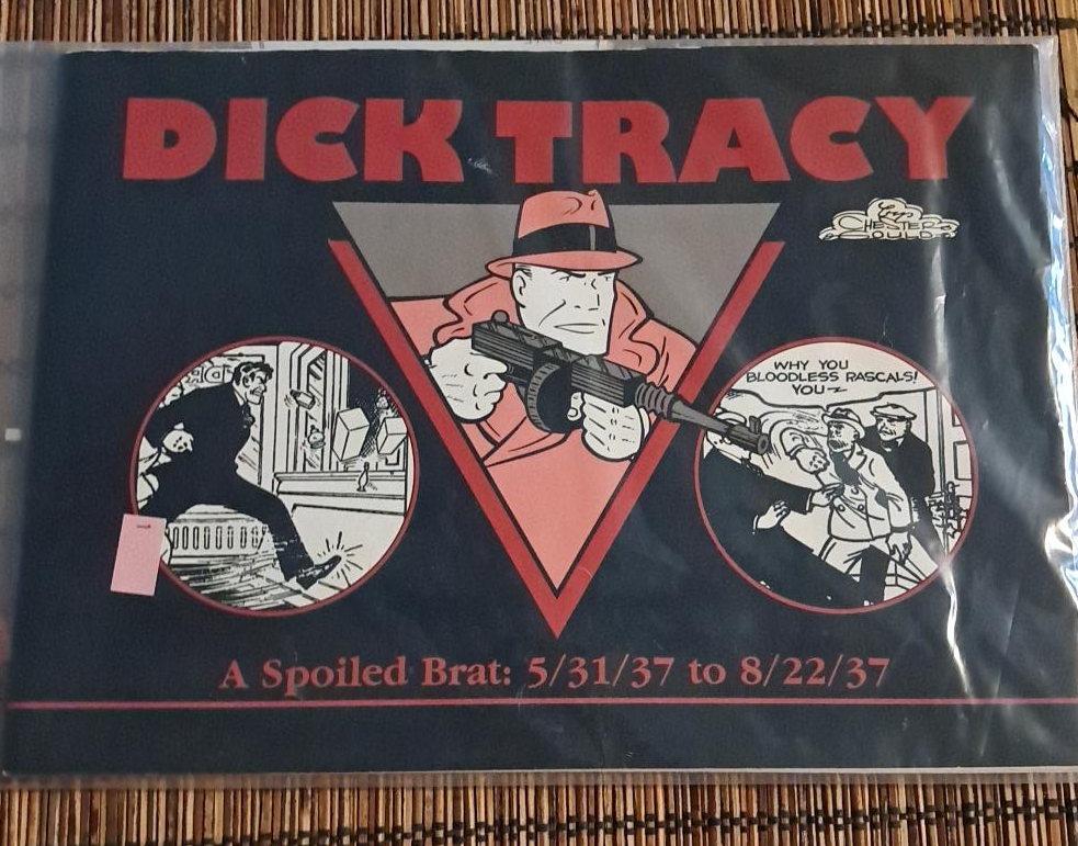 Dick Tracy Comic Art Print thumbnail