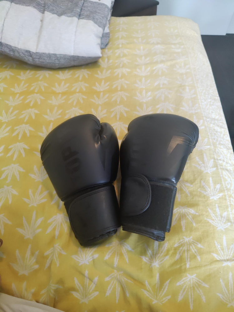 RDX Boxing Gloves - Black thumbnail
