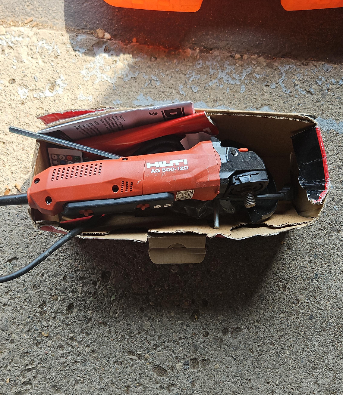 Hilti AG 500-12D Angle Grinder thumbnail