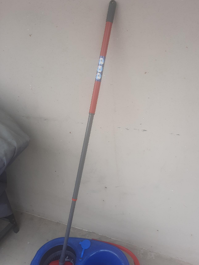 O-Cedar EasyWring Microfibre Spin Mop thumbnail