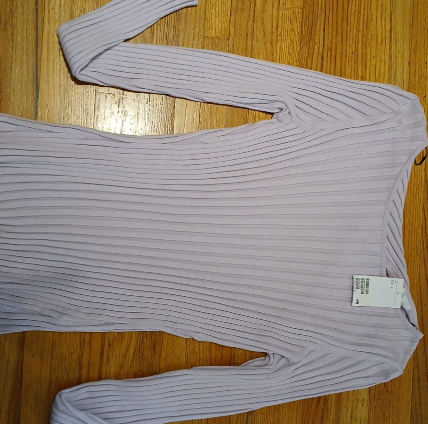 H&M Ribbed Long Sleeve Top - Size M thumbnail