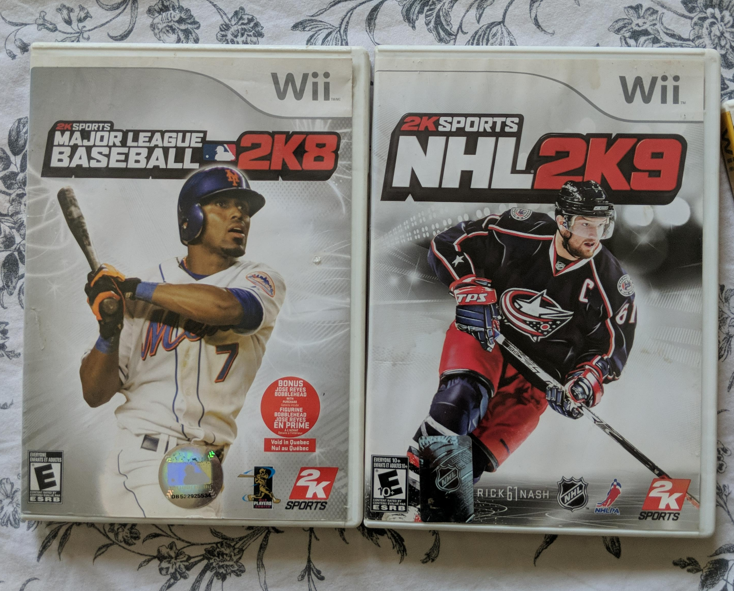 Wii 2K Sports Baseball 2K8 & NHL 2K9 Games thumbnail