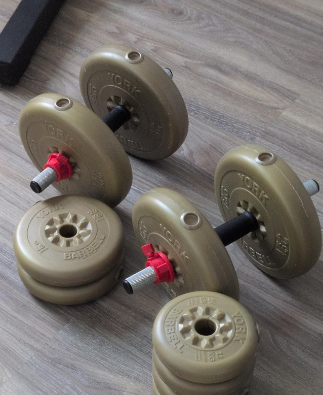 York Barbell Dumbbell Set thumbnail