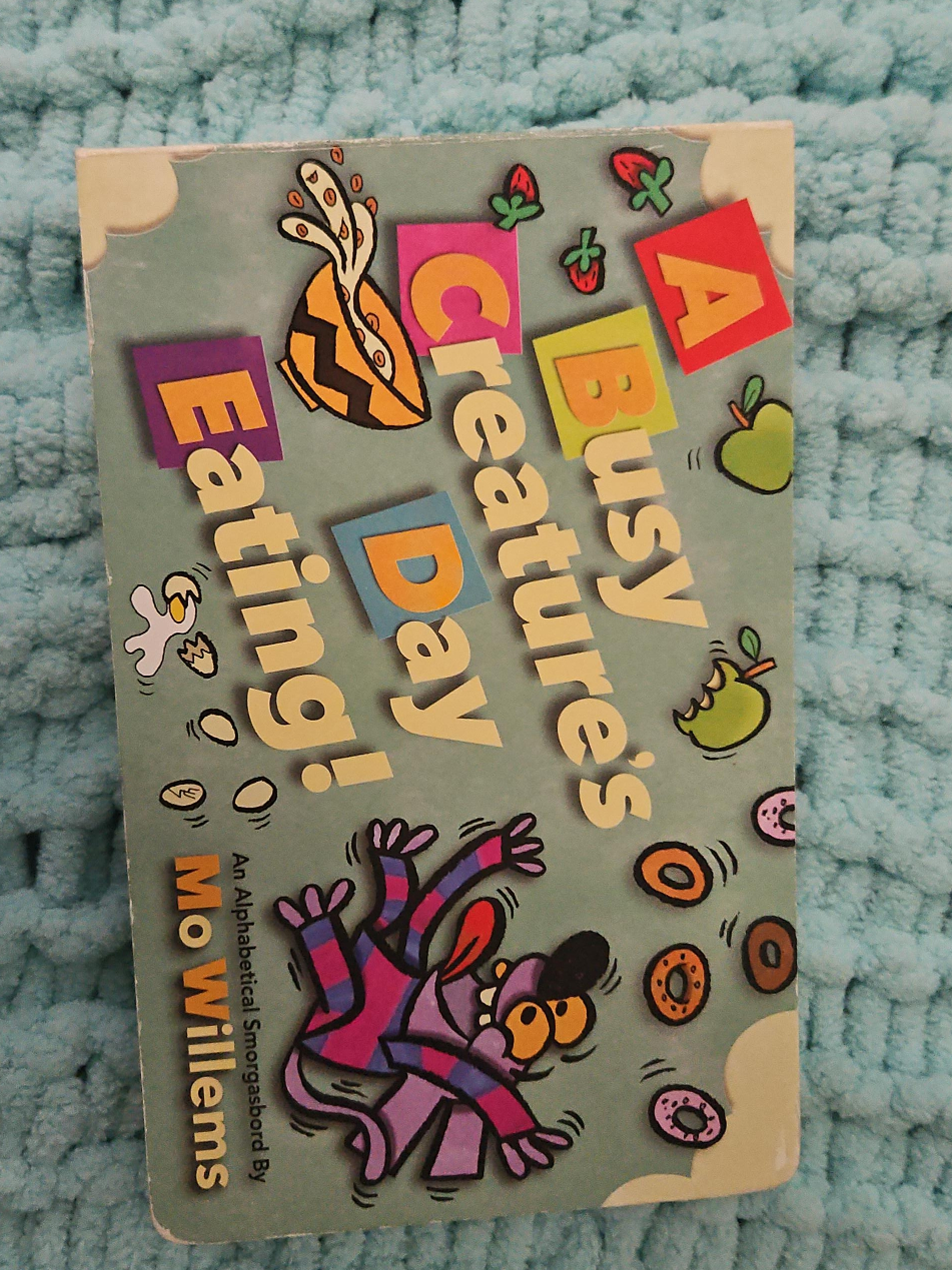 A Busy Creature's Day Eating! by Mo Willems thumbnail
