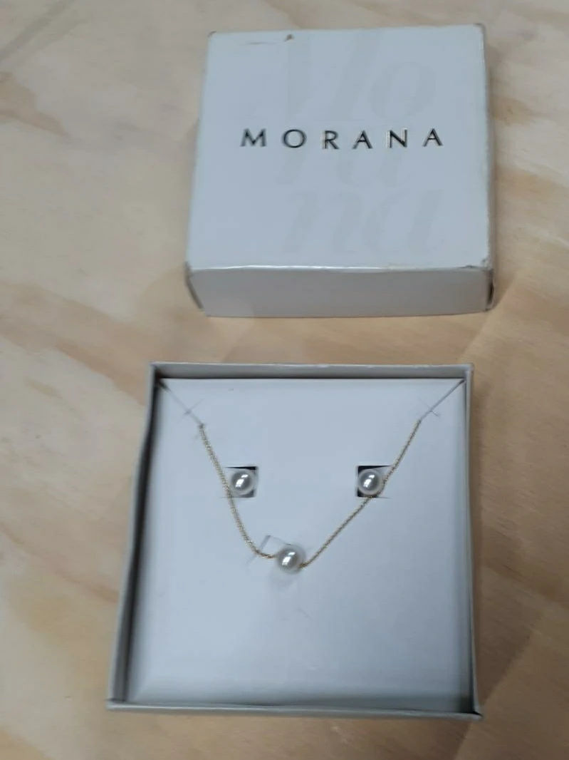 Morana Pearl Necklace & Earrings Set thumbnail