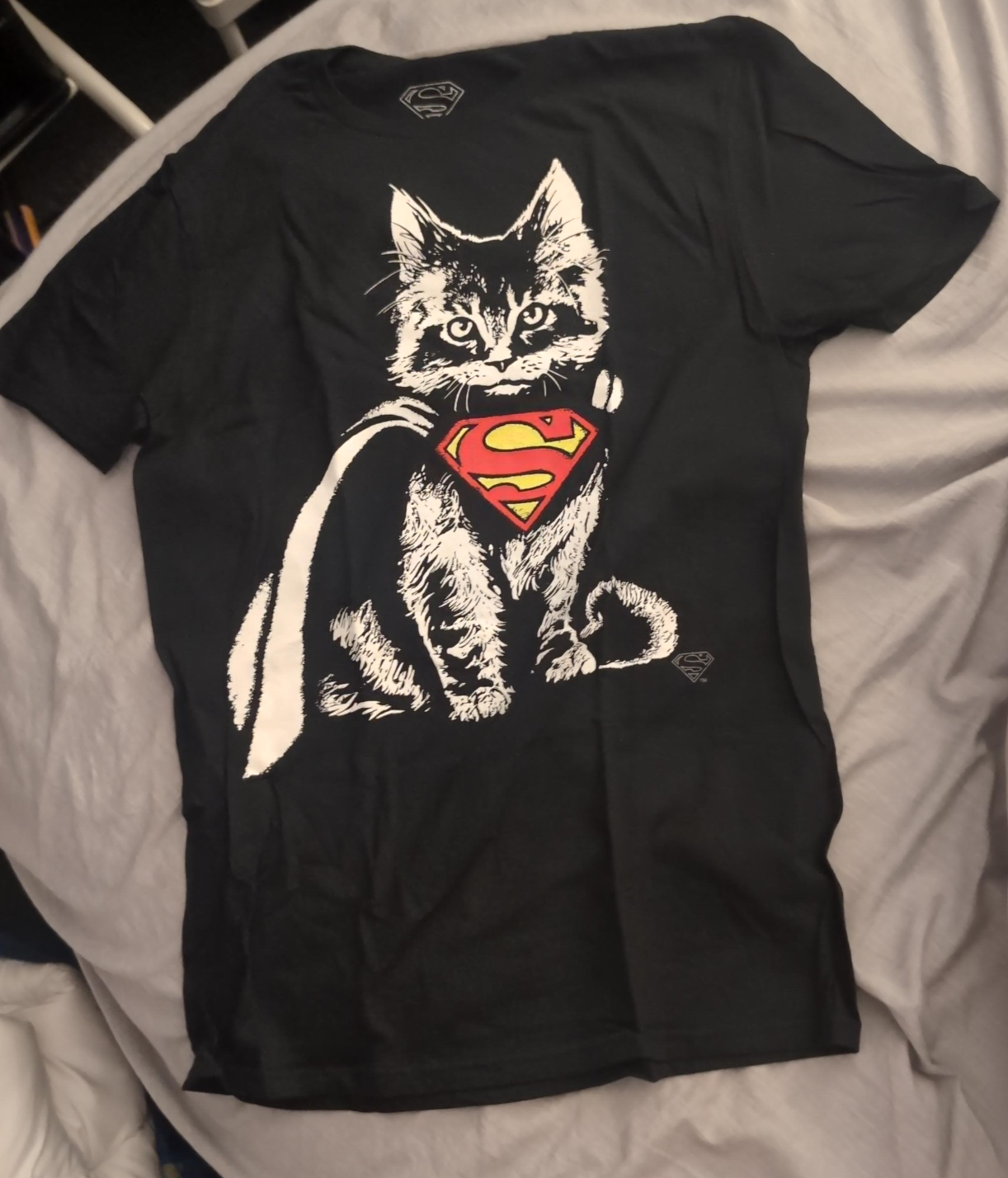 Superman Cat Graphic T-Shirt