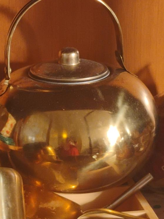 Brass Kettle thumbnail