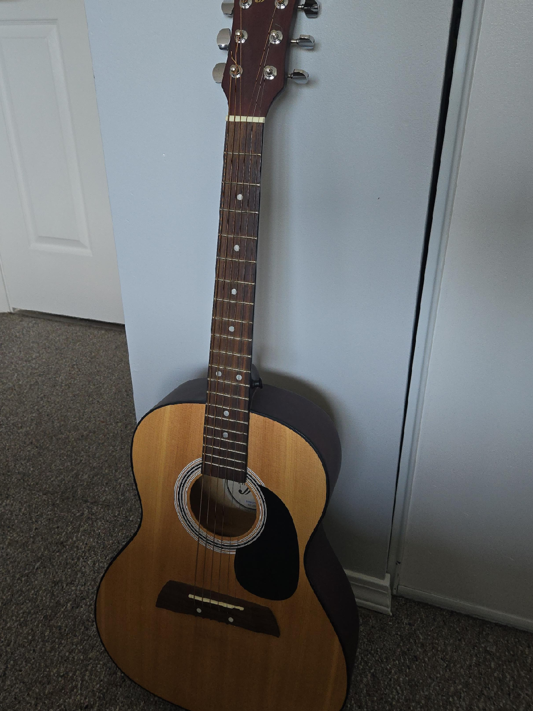 First Act Acoustic Guitar image indicator(1)