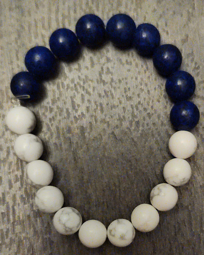 Beaded Bracelet - Blue & White thumbnail