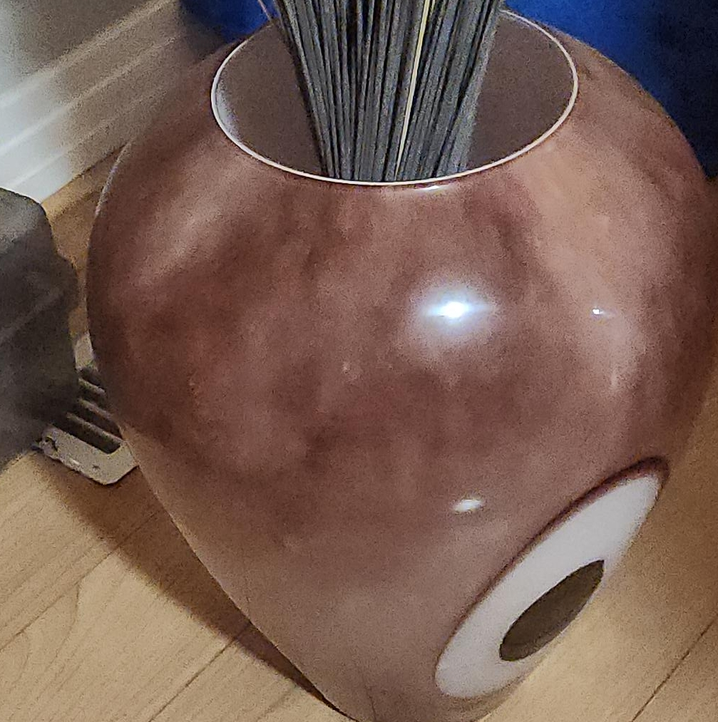 Brown Vase thumbnail