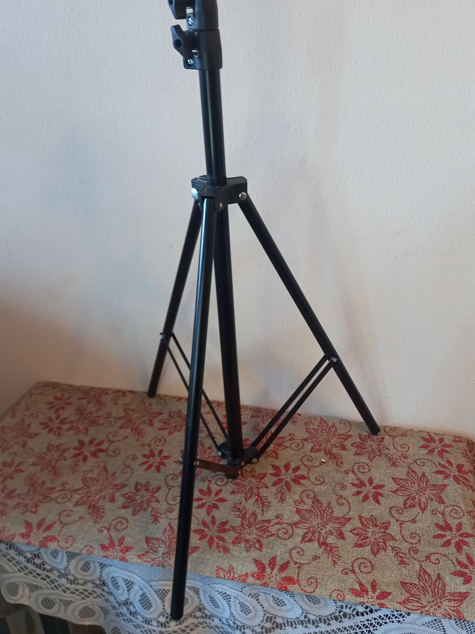 Black Tripod Stand