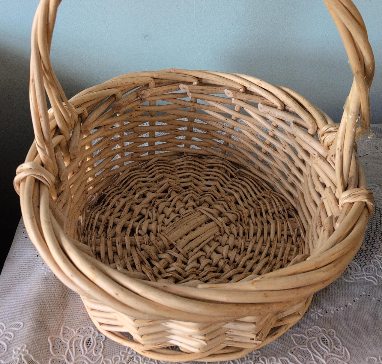 Wicker Basket with Handle thumbnail