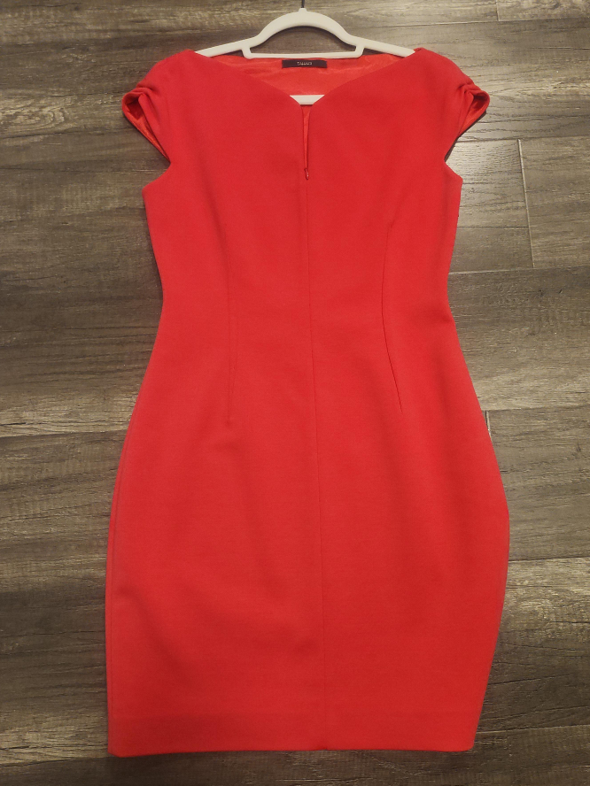 size M thumbnail
