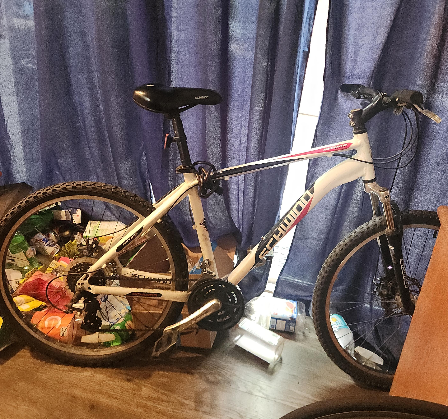 Schwinn Mountain Bike thumbnail